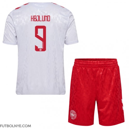 Camiseta Dinamarca Rasmus Hojlund #9 Visitante Equipación para niños Eurocopa 2024 manga corta (+ pantalones cortos)